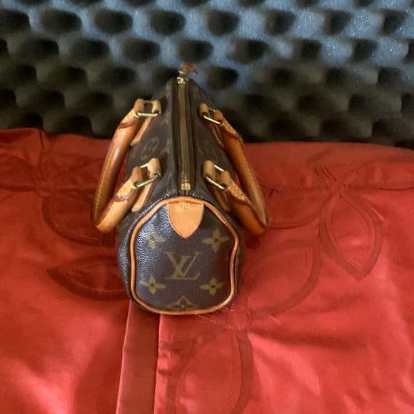 Luis Vuitton nano speedy. - Picture 4 of 8